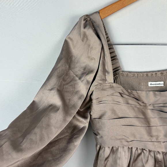 Abercrombie & Fitch Women Long sleeve Y2K BabyDoll Crop Top Sz S Smocked Evening - Picture 4 of 14